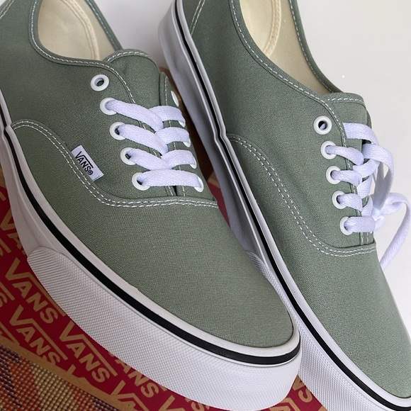Vans Men’s Authentic Color Theory Iceberg Green 
VN000BW5CJL
Sneakers - Picture 7 of 16